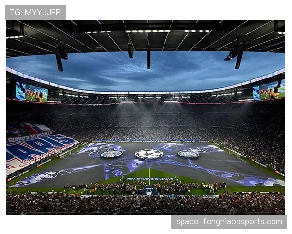 欧足联宣布下赛季起欧冠将试行新的裁判通讯系统 欧足联宣布下赛季起欧冠将试行新的裁判通讯系统